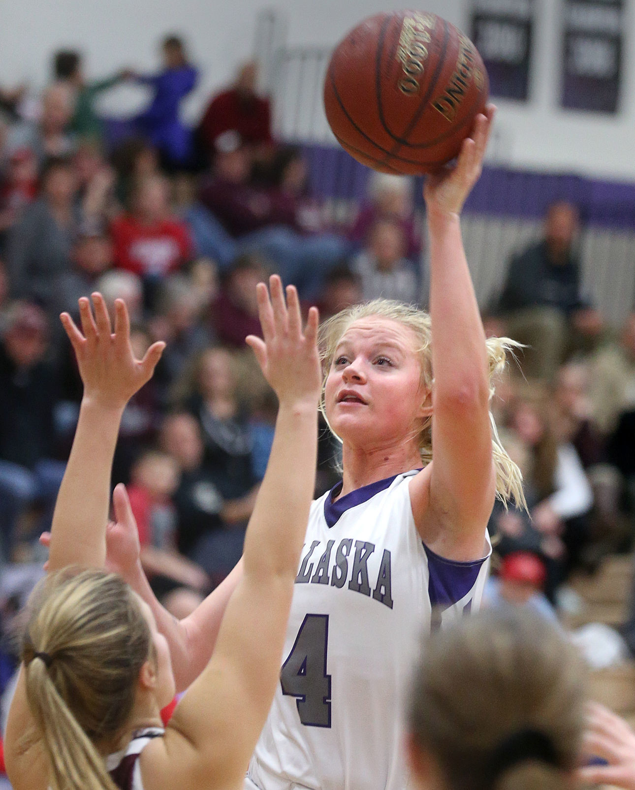 January 24: Holmen vs. Onalaska